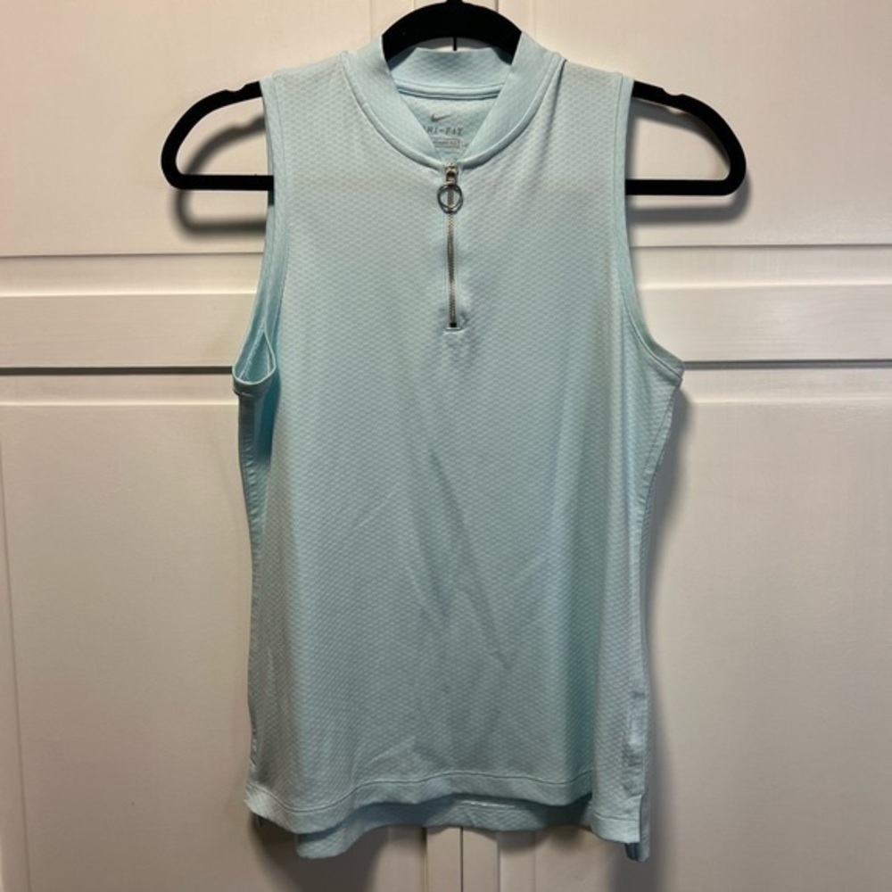 Nike Dri-Fit 1/4 Zip Sleeveless Golf Polo Size Women’s Small Color Light Blue